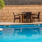 Casa Manolo Holiday home